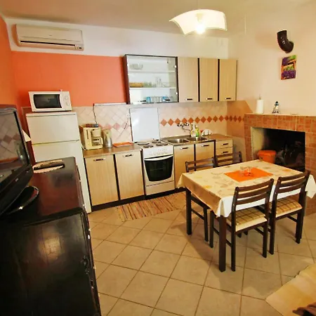 Apartman Dijana-1 By Interhome Prigradica